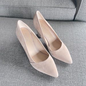 Brand new mauve suede Franco Sarto heels